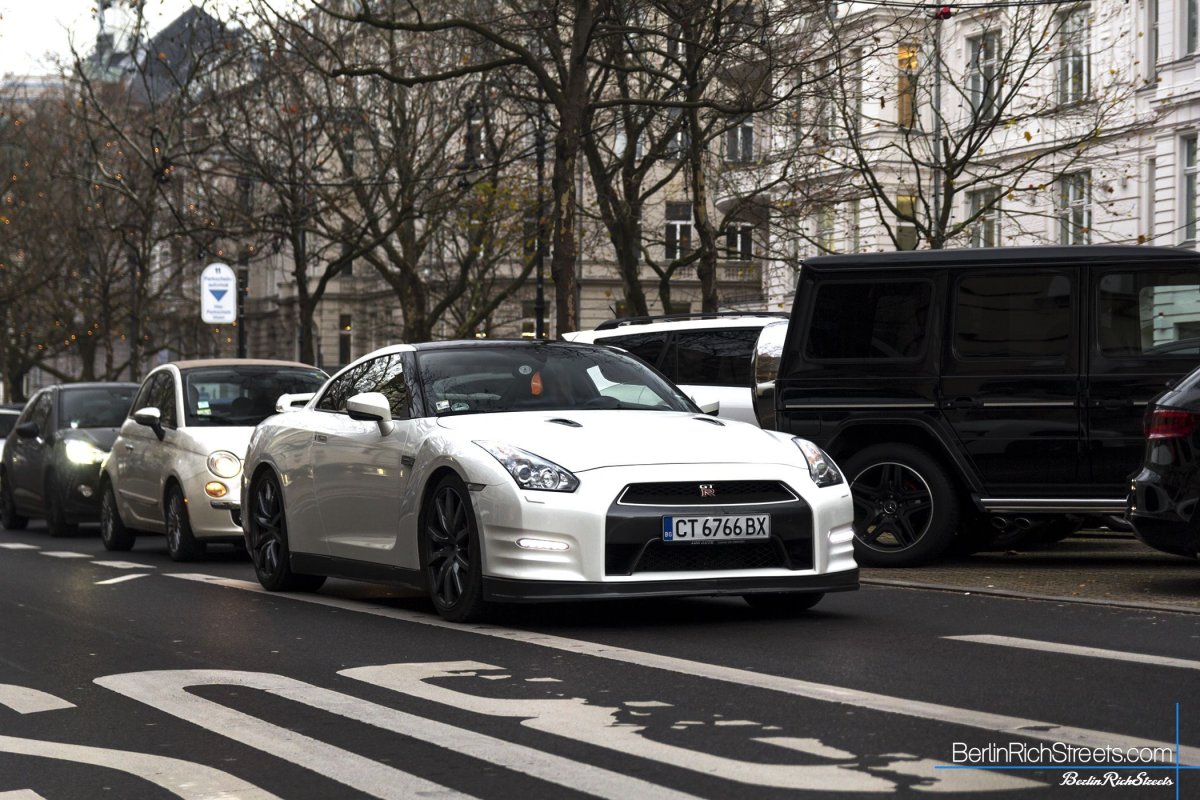 Nissan GT-R R35 (2011) spotted in Berlin — BerlinRichStreets